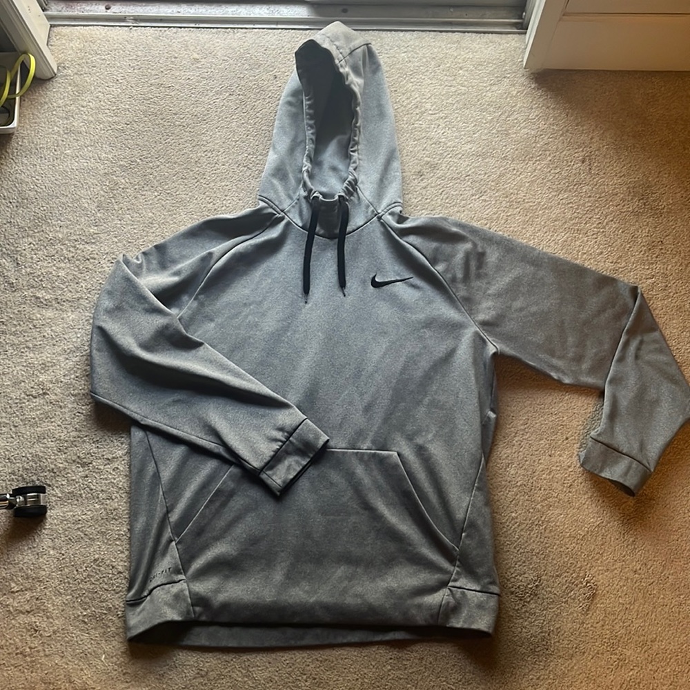 Nike Dri-Fit Hoodie. Size XL